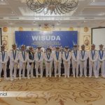 wisuda akaba